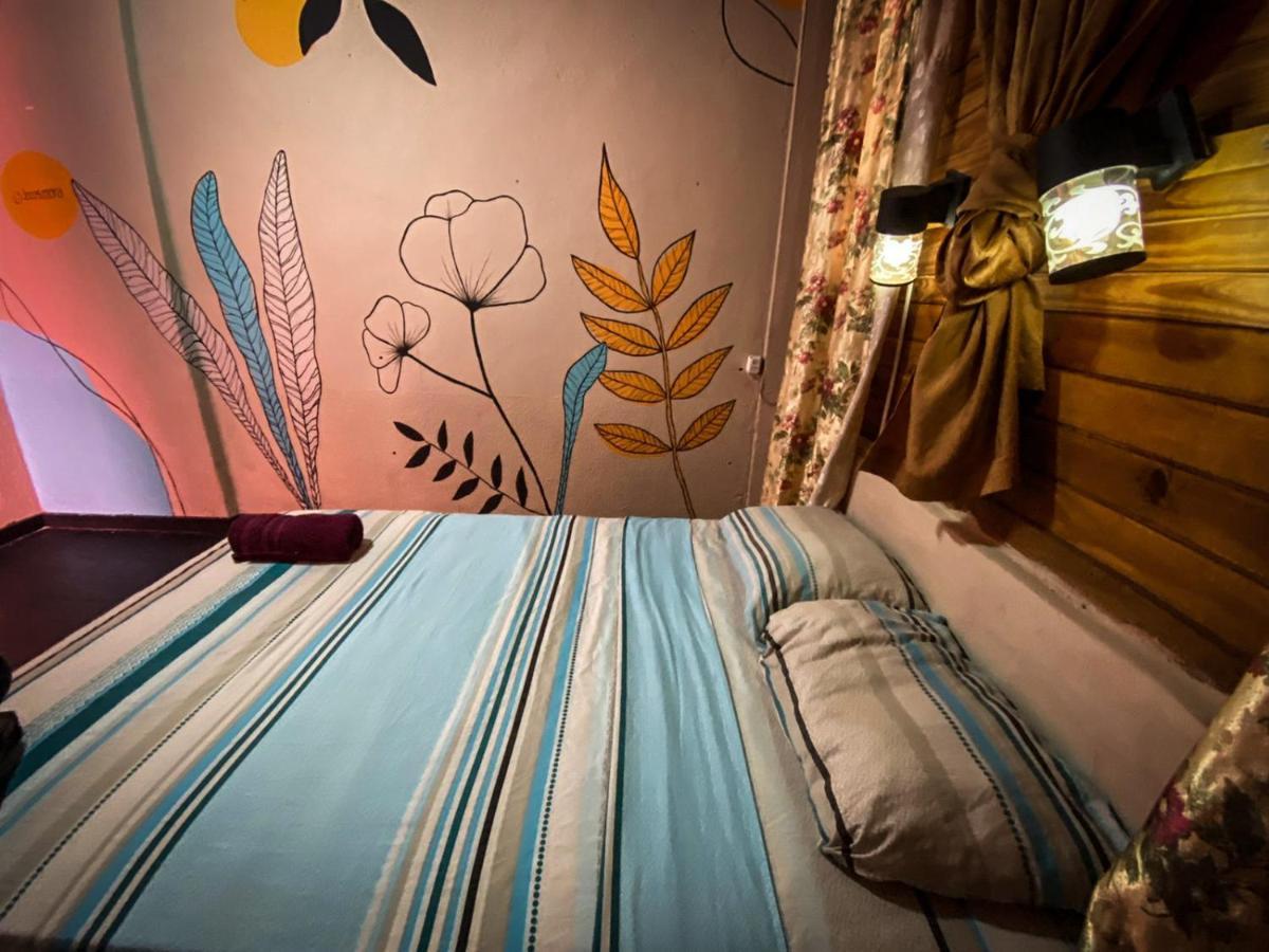 Hostel Krieger Hauss Puerto Iguazu Exterior photo